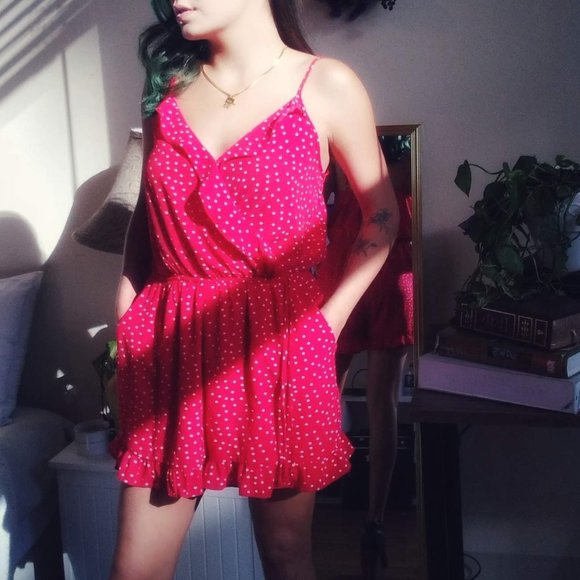 Red Polka-Dot Ruffle Romper SIZE M GUC! - Picture 1 of 9